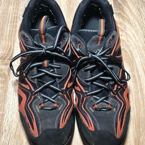 Merrell Orange and Black GoreTex hiking shoes size 11